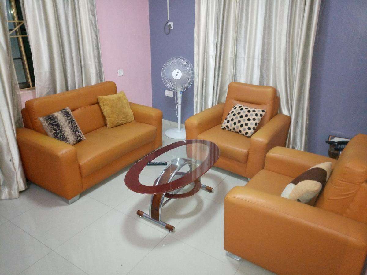 Glorious Hotel & Suites Ikotun Exteriör bild